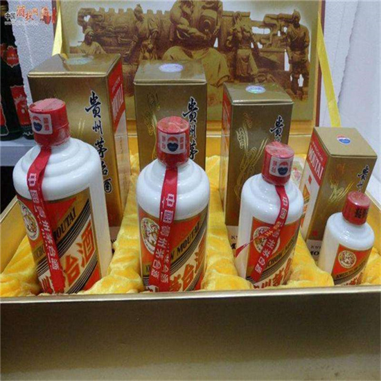 阿拉尔农场青岛即墨30年茅台酒回收多少钱哪里回收(附近上门回收茅台酒）?